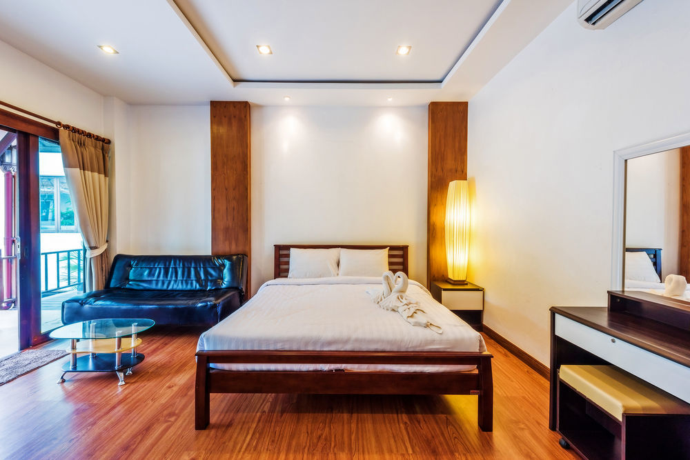 Assada Boutique Hotel Kata Phuket Exterior foto